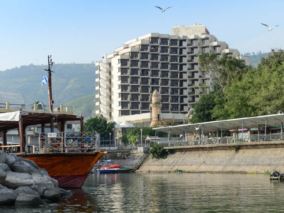 בתי מלון בטבריה